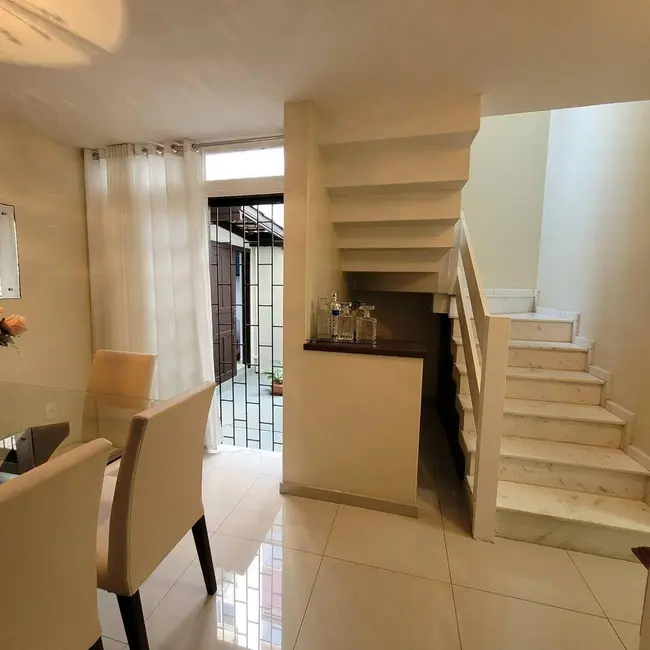 Foto 5 de Casa com 3 quartos à venda, 200m2 em Estreito, Florianopolis - SC