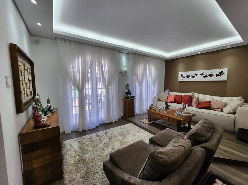 Foto 2 de Casa com 3 quartos à venda, 120m2 em Balneário, Florianopolis - SC
