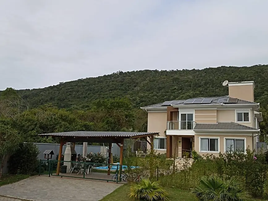 Casa com 5 quartos à venda em Santo Antônio de Lisboa, Florianopolis - SC - imagem 3 Foto 3 de Casa com 5 quartos à venda em Santo Antônio de Lisboa, Florianopolis - SC