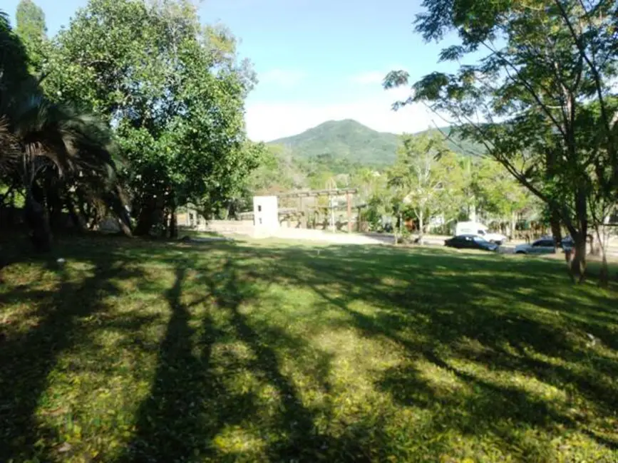 Foto 1 de Terreno / Lote à venda em Ratones, Florianopolis - SC