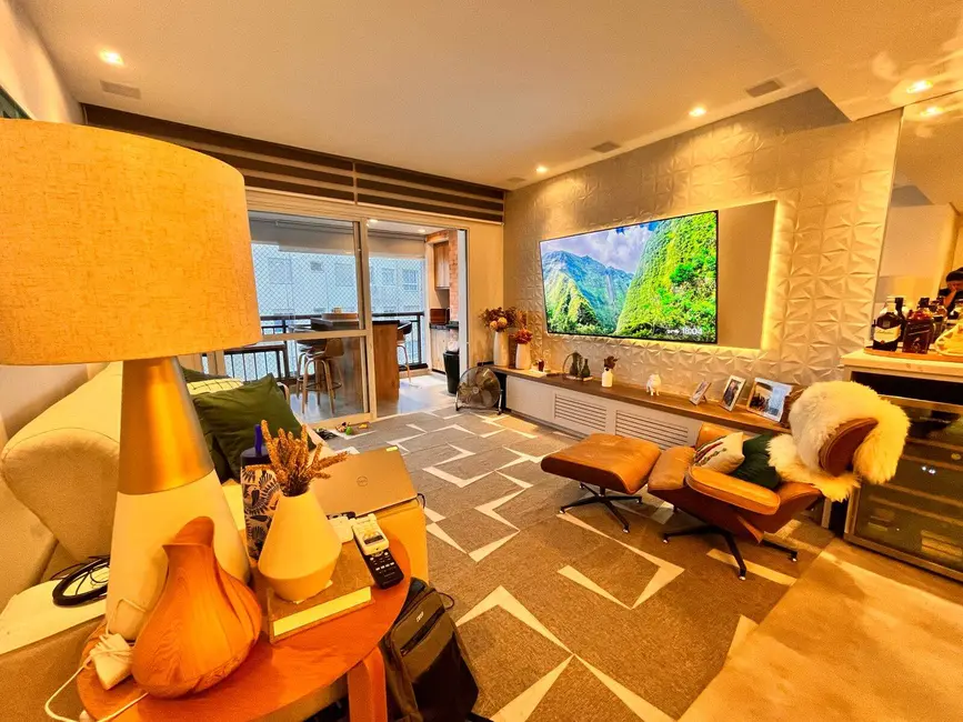 Apartamento com 3 quartos à venda, 140m2 em Abraão, Florianopolis - SC - imagem 6 Foto 6 de Apartamento com 3 quartos à venda, 140m2 em Abraão, Florianopolis - SC