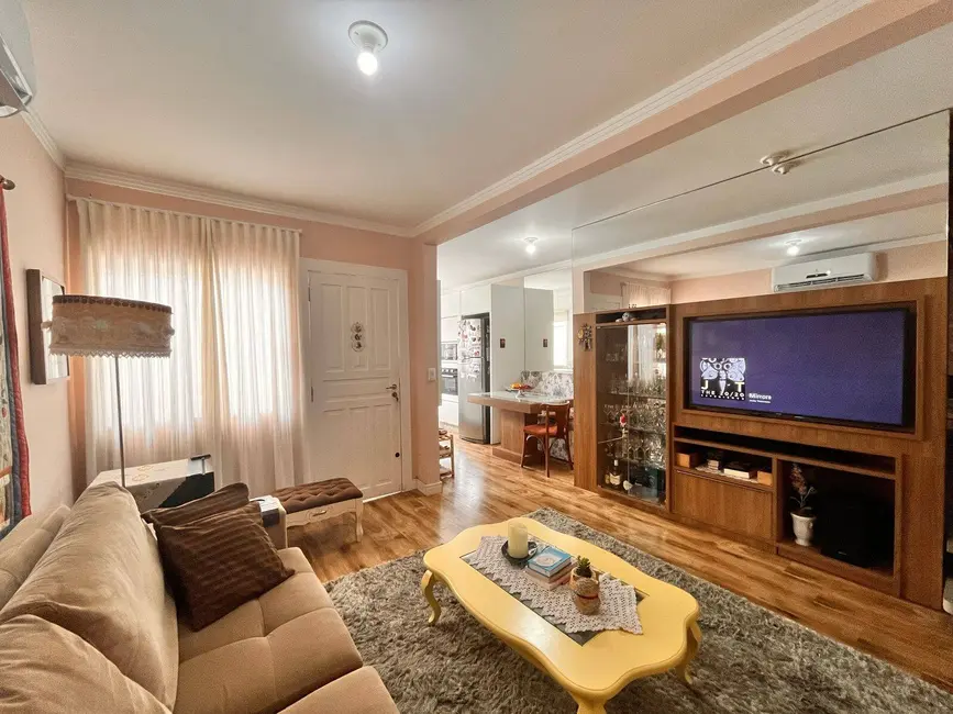 Foto 1 de Casa com 2 quartos à venda, 106m2 em São Sebastião, Palhoca - SC