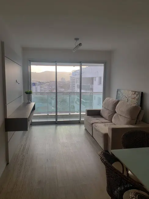 Foto 2 de Apartamento com 2 quartos à venda, 75m2 em Barreiros, Sao Jose - SC