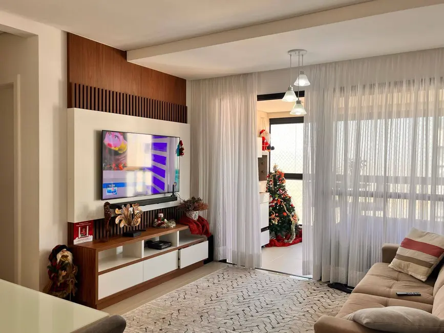 Apartamento com 2 quartos à venda, 76m2 em Florianopolis - SC - imagem 3 Foto 3 de Apartamento com 2 quartos à venda, 76m2 em Florianopolis - SC