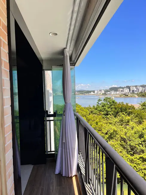Foto 2 de Apartamento com 3 quartos à venda, 130m2 em Abraão, Florianopolis - SC