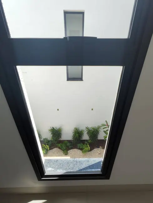 Casa com 3 quartos à venda em Campeche, Florianopolis - SC - imagem 4 Foto 4 de Casa com 3 quartos à venda em Campeche, Florianopolis - SC