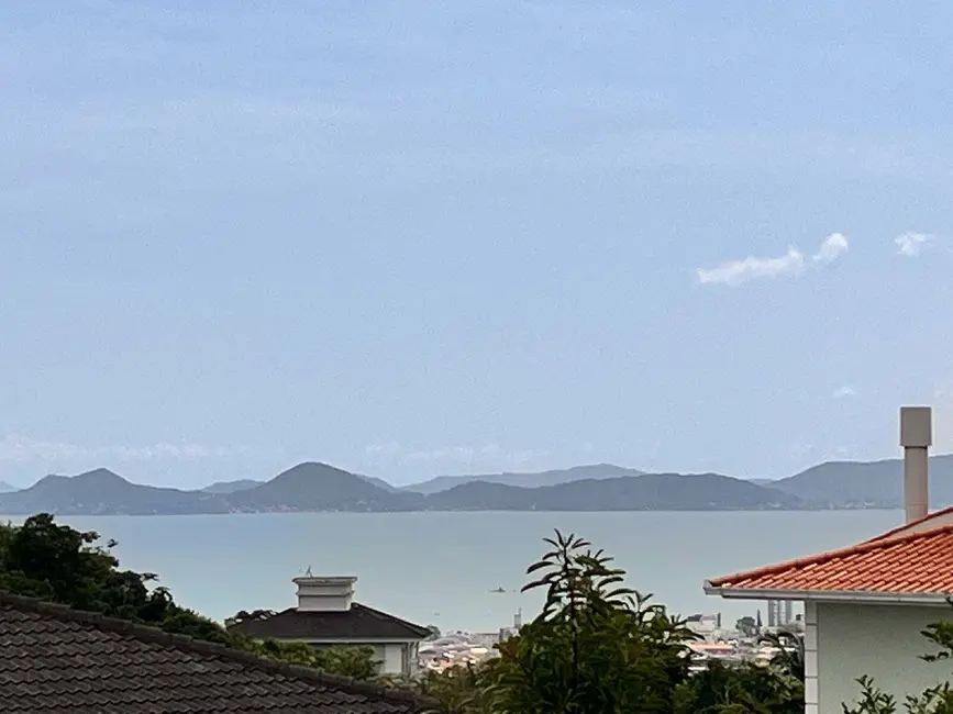 Foto 1 de Terreno / Lote à venda em Bosque das Mansões, Sao Jose - SC