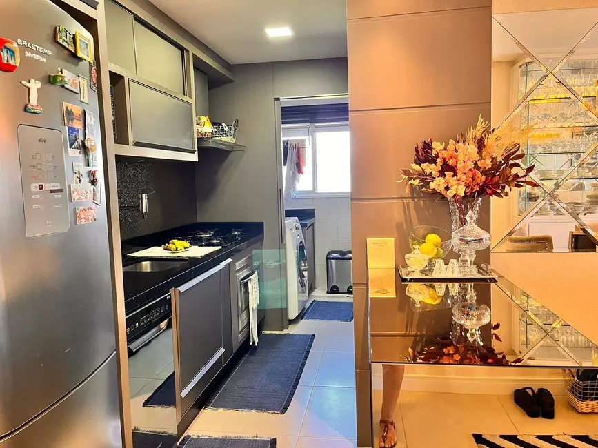 Apartamento com 3 quartos à venda, 130m2 em Abraão, Florianopolis - SC - imagem 9 Foto 9 de Apartamento com 3 quartos à venda, 130m2 em Abraão, Florianopolis - SC