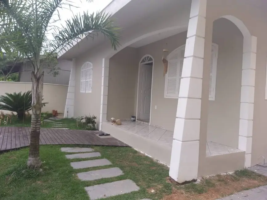 Foto 2 de Casa com 4 quartos à venda em Rio Tavares, Florianopolis - SC