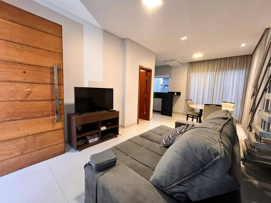 Foto 9 de Casa com 4 quartos à venda em Campeche, Florianopolis - SC