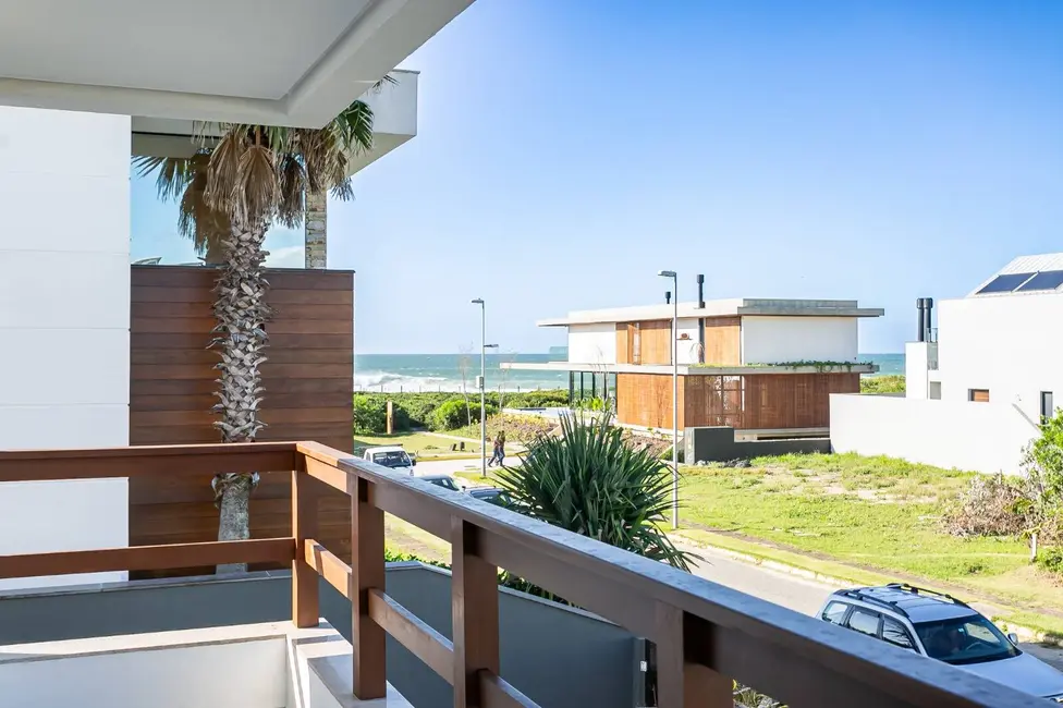 Foto 2 de Casa com 2 quartos à venda em Morro das Pedras, Florianopolis - SC