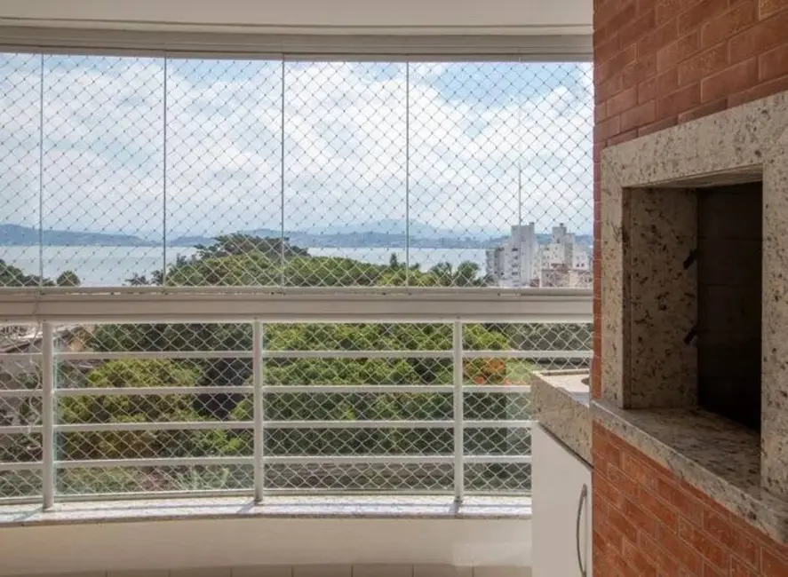 Foto 2 de Apartamento com 3 quartos à venda, 92m2 em Abraão, Florianopolis - SC