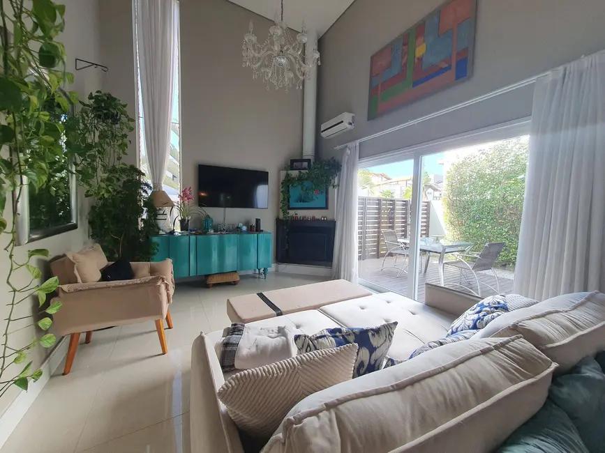 Foto 9 de Casa com 2 quartos à venda, 824m2 em Rio Tavares, Florianopolis - SC