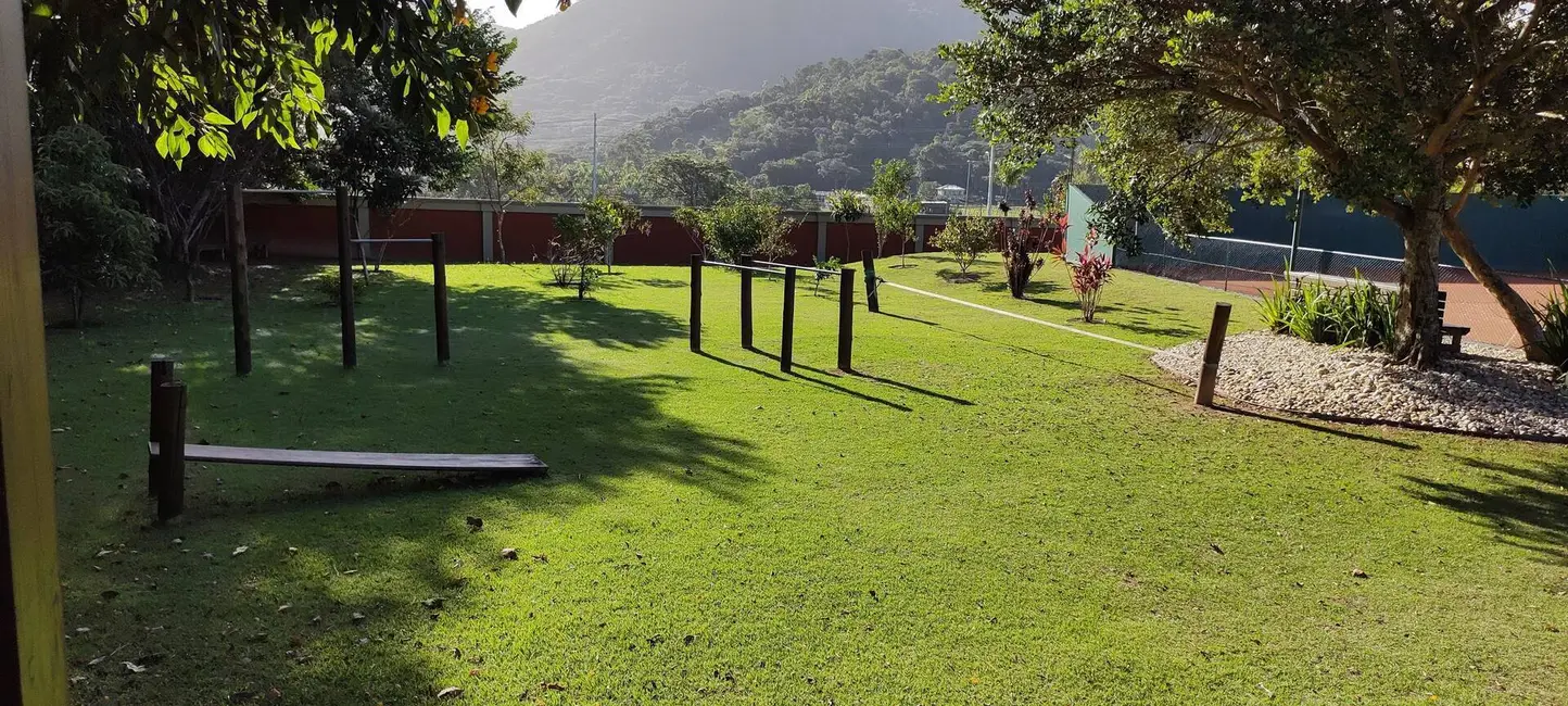 Foto 8 de Terreno / Lote à venda, 817m2 em Rio Tavares, Florianopolis - SC