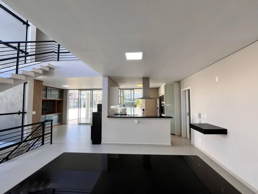 Foto 7 de Casa com 5 quartos à venda em Morro das Pedras, Florianopolis - SC