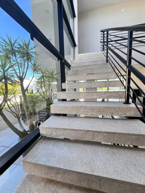 Foto 9 de Casa com 5 quartos à venda em Morro das Pedras, Florianopolis - SC