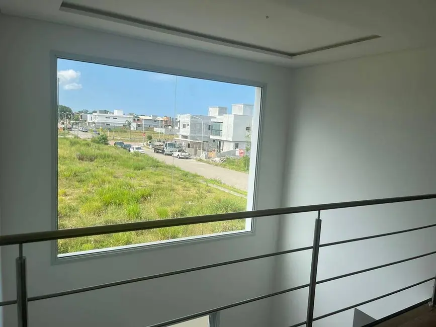 Casa com 3 quartos à venda em Campeche, Florianopolis - SC - imagem 8 Foto 8 de Casa com 3 quartos à venda em Campeche, Florianopolis - SC