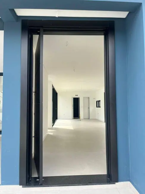 Foto 3 de Casa com 3 quartos à venda em Rio Tavares, Florianopolis - SC