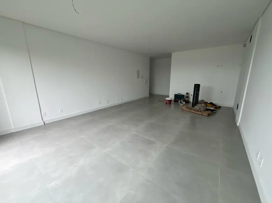 Foto 3 de Apartamento com 1 quarto à venda, 54m2 em Florianopolis - SC