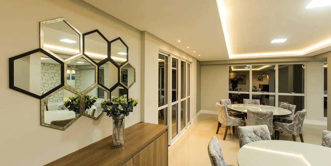 Apartamento com 3 quartos à venda, 132m2 em Estreito, Florianopolis - SC - imagem 4 Foto 4 de Apartamento com 3 quartos à venda, 132m2 em Estreito, Florianopolis - SC