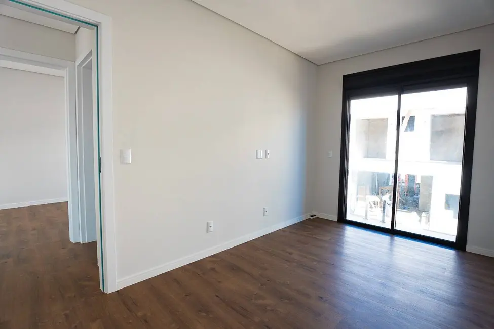 Casa com 3 quartos à venda, 187m2 em Beira Rio, Biguacu - SC - imagem 8 Foto 8 de Casa com 3 quartos à venda, 187m2 em Beira Rio, Biguacu - SC