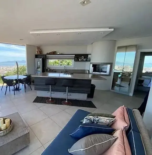 Foto 4 de Casa com 4 quartos à venda, 1050m2 em Bosque das Mansões, Sao Jose - SC