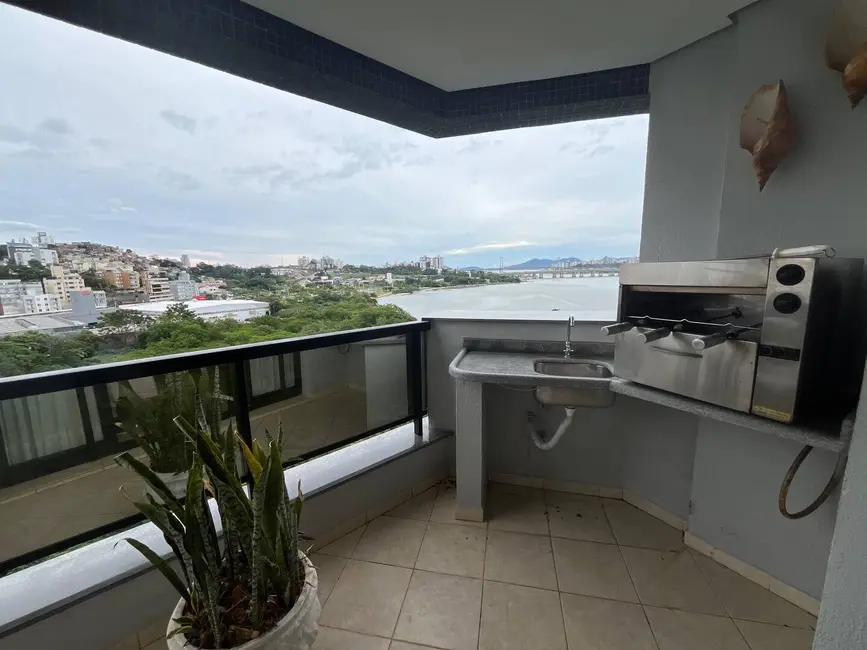Apartamento com 4 quartos para alugar, 138m2 em Coqueiros, Florianopolis - SC - imagem 4 Foto 4 de Apartamento com 4 quartos para alugar, 138m2 em Coqueiros, Florianopolis - SC