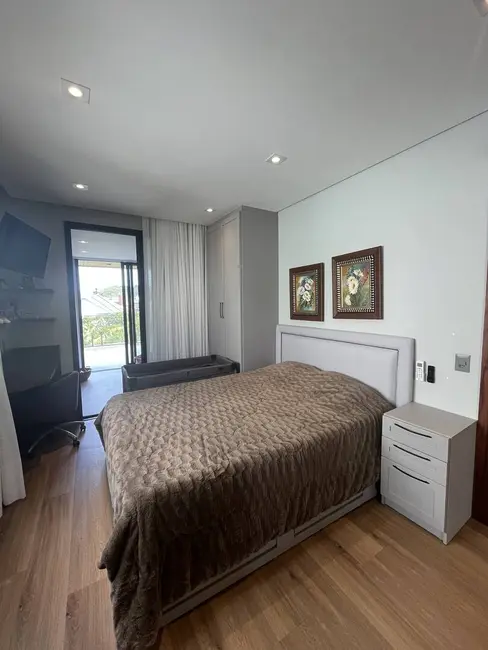 Casa com 3 quartos à venda em Morro das Pedras, Florianopolis - SC - imagem 6 Foto 6 de Casa com 3 quartos à venda em Morro das Pedras, Florianopolis - SC