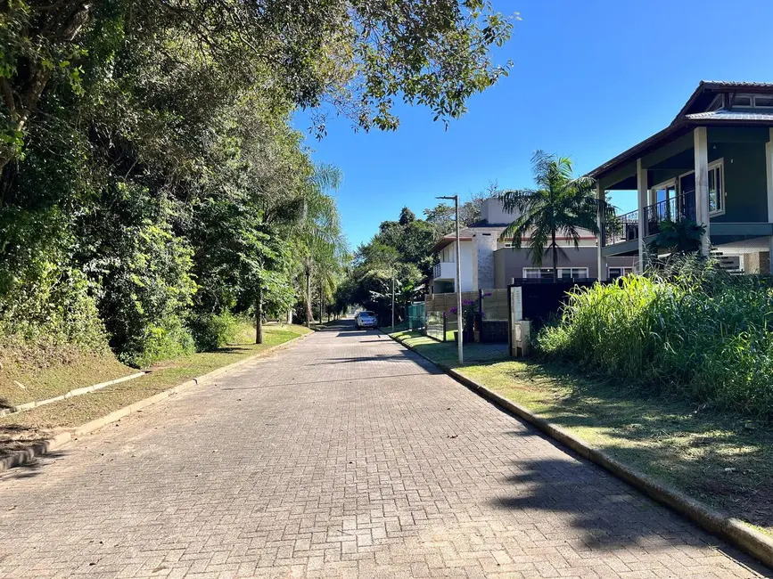Foto 1 de Terreno / Lote à venda, 390m2 em Campeche, Florianopolis - SC