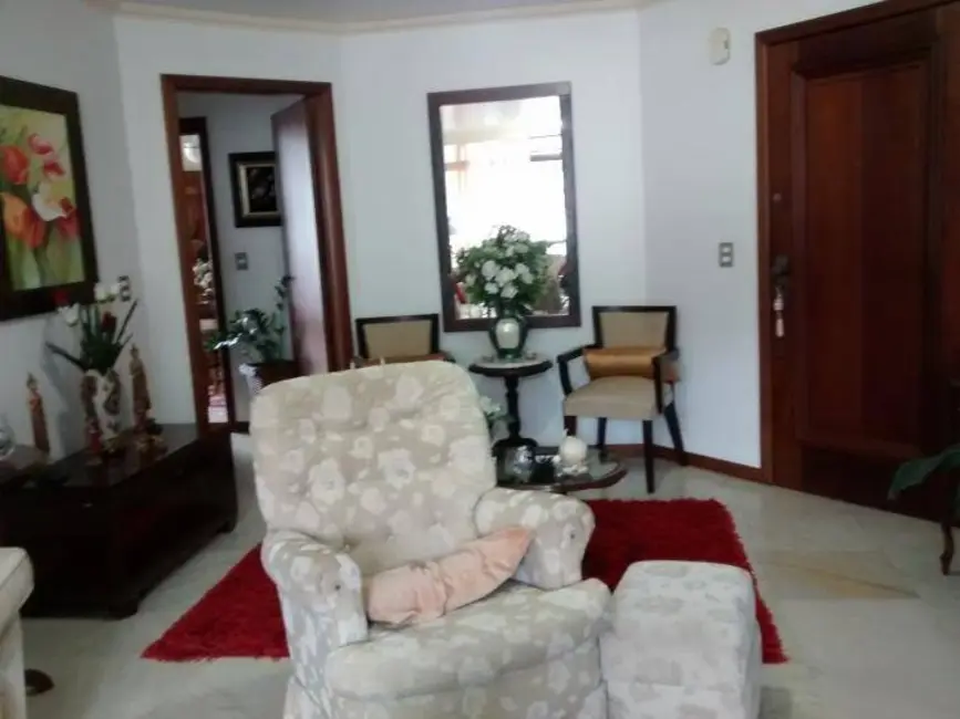 Apartamento com 3 quartos à venda, 157m2 em Centro, Florianopolis - SC - imagem 3 Foto 3 de Apartamento com 3 quartos à venda, 157m2 em Centro, Florianopolis - SC