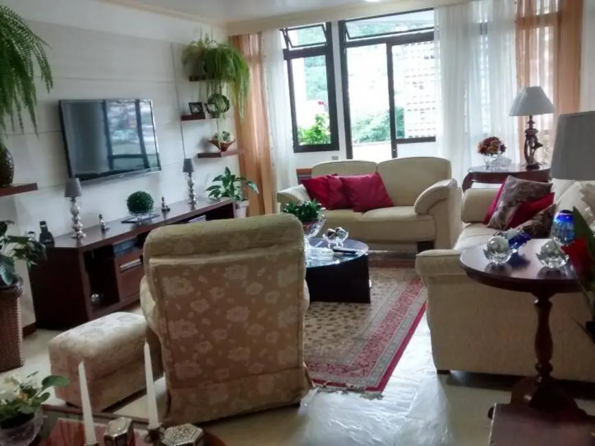 Apartamento com 3 quartos à venda, 157m2 em Centro, Florianopolis - SC - imagem 2 Foto 2 de Apartamento com 3 quartos à venda, 157m2 em Centro, Florianopolis - SC