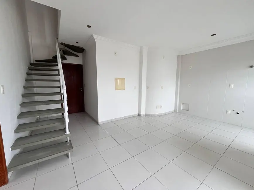 Foto 2 de Apartamento com 3 quartos à venda, 99m2 em Capoeiras, Florianopolis - SC