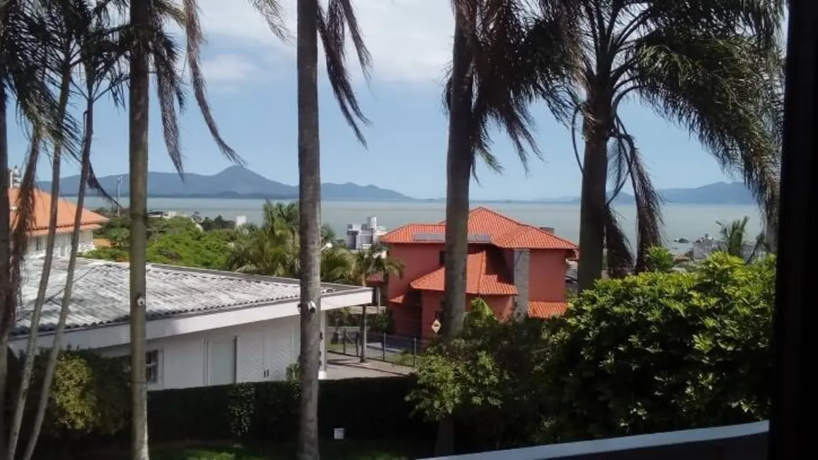 Casa com 4 quartos à venda, 360m2 em Itaguaçu, Florianopolis - SC - imagem 9 Foto 9 de Casa com 4 quartos à venda, 360m2 em Itaguaçu, Florianopolis - SC