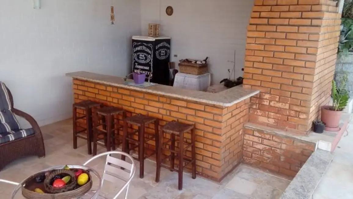 Casa com 4 quartos à venda, 360m2 em Itaguaçu, Florianopolis - SC - imagem 5 Foto 5 de Casa com 4 quartos à venda, 360m2 em Itaguaçu, Florianopolis - SC