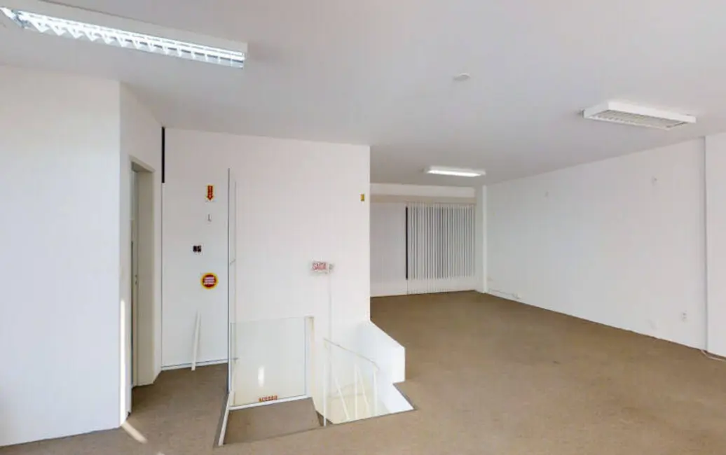 Foto 8 de Sala Comercial à venda, 134m2 em Trindade, Florianopolis - SC