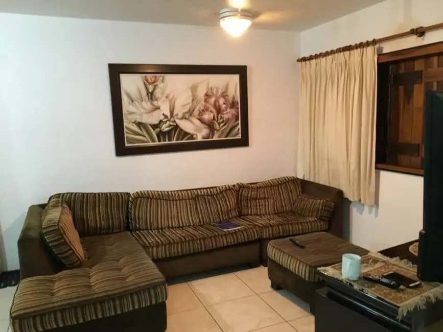 Casa com 4 quartos à venda em Cachoeira do Bom Jesus, Florianopolis - SC - imagem 5 Foto 5 de Casa com 4 quartos à venda em Cachoeira do Bom Jesus, Florianopolis - SC