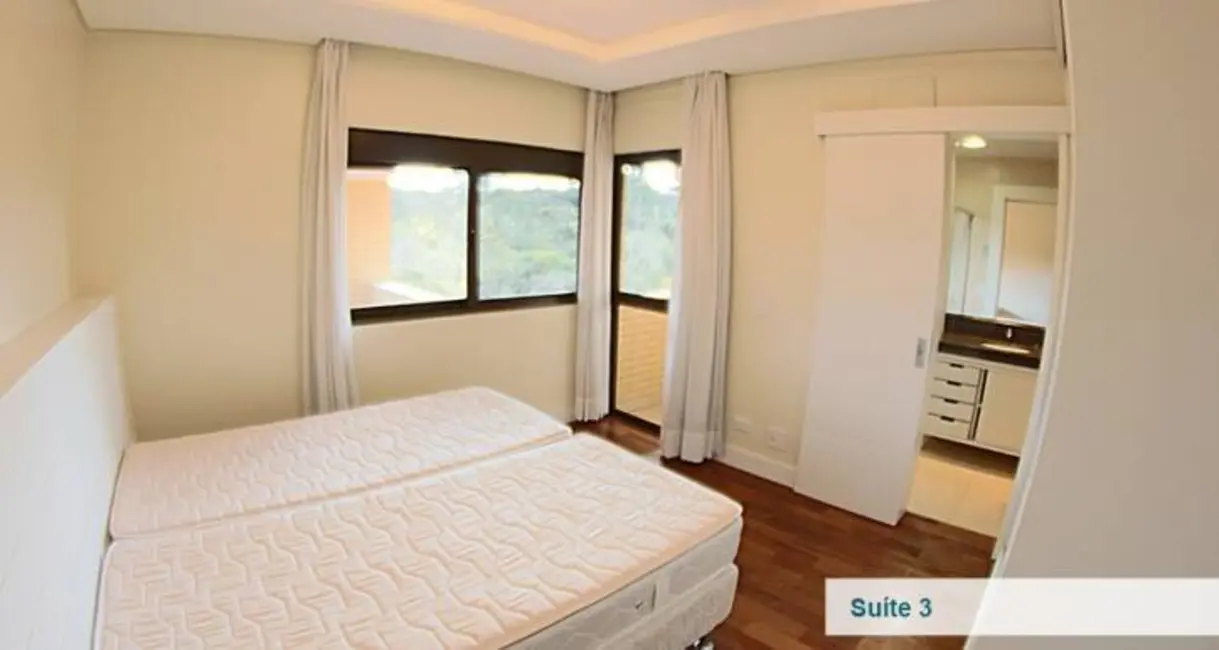 Casa à venda em Curitiba - PR - imagem 7 Foto 7 de Casa à venda em Curitiba - PR