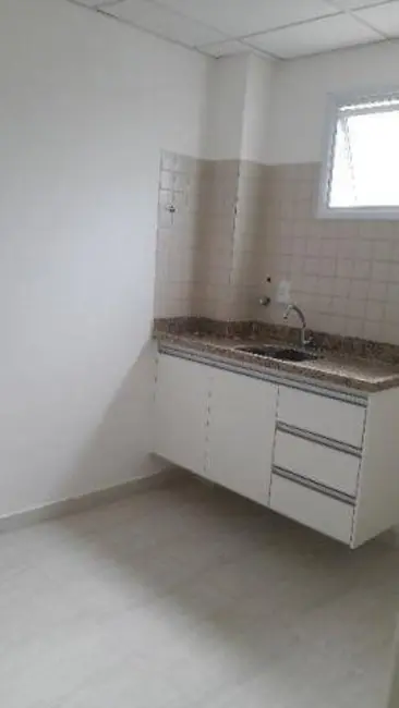 Sala Comercial para alugar, 90m2 em Campinas - SP - imagem 3 Foto 3 de Sala Comercial para alugar, 90m2 em Campinas - SP