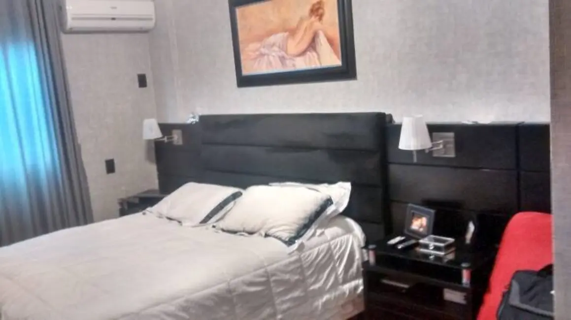 Apartamento com 3 quartos à venda, 140m2 em Centro, Florianopolis - SC - imagem 6 Foto 6 de Apartamento com 3 quartos à venda, 140m2 em Centro, Florianopolis - SC