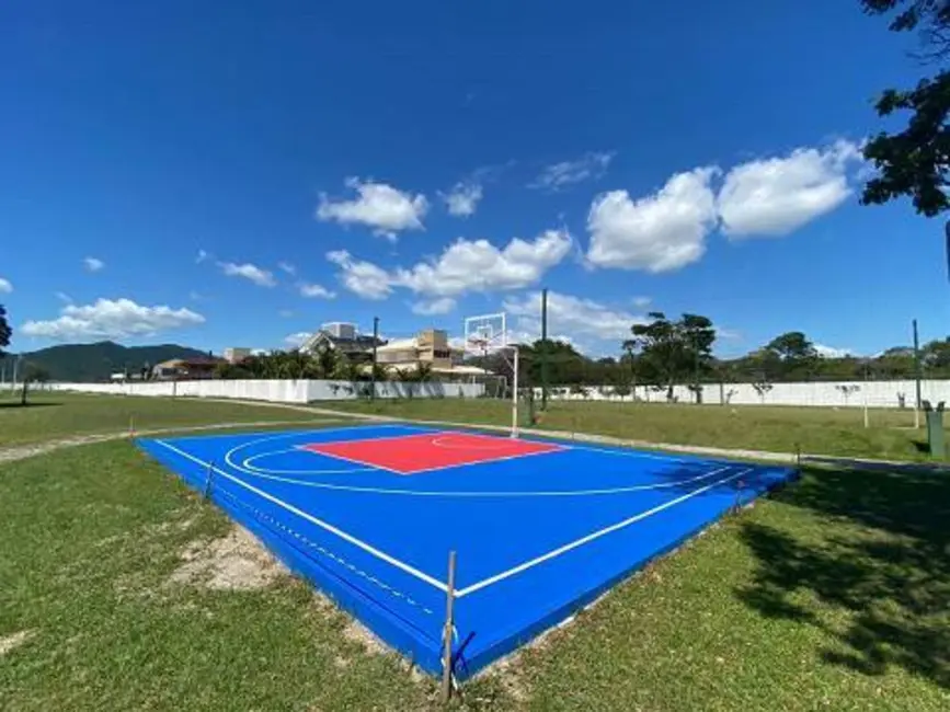 Terreno / Lote à venda, 586m2 em Campeche, Florianopolis - SC - imagem 6 Foto 6 de Terreno / Lote à venda, 586m2 em Campeche, Florianopolis - SC