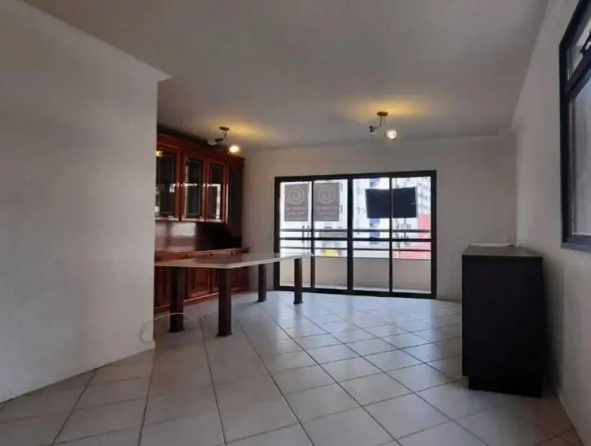 Apartamento com 4 quartos à venda, 140m2 em Centro, Florianopolis - SC - imagem 6 Foto 6 de Apartamento com 4 quartos à venda, 140m2 em Centro, Florianopolis - SC