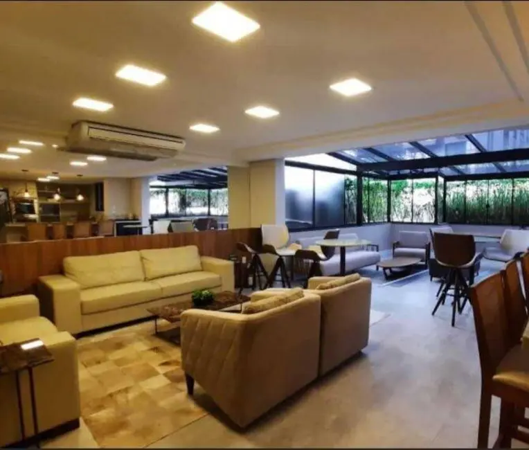 Apartamento com 4 quartos à venda, 140m2 em Centro, Florianopolis - SC - imagem 3 Foto 3 de Apartamento com 4 quartos à venda, 140m2 em Centro, Florianopolis - SC