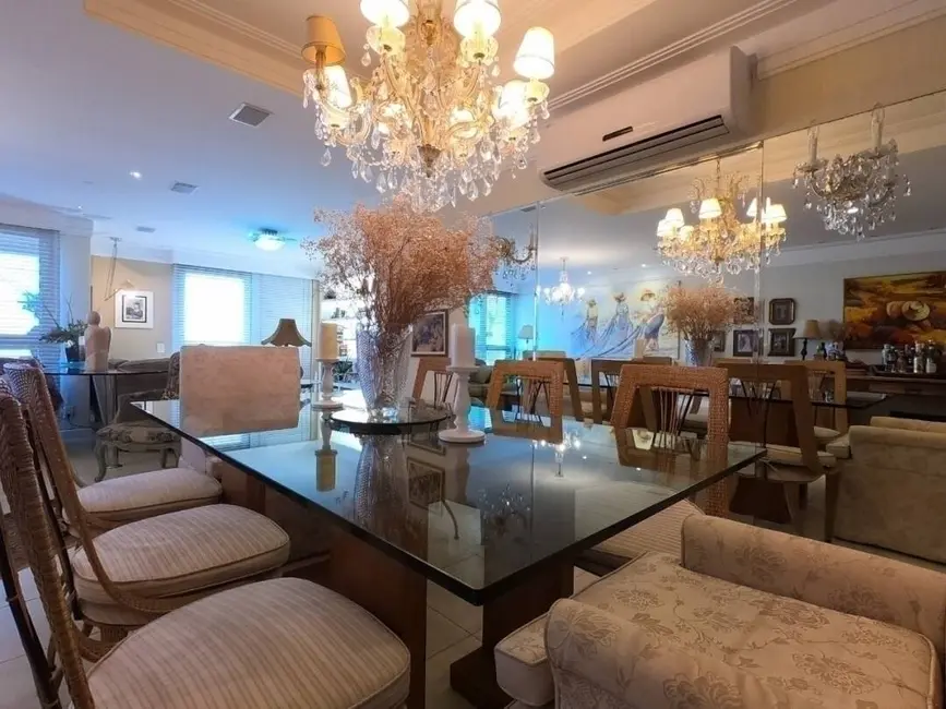 Apartamento com 4 quartos à venda, 187m2 em Centro, Florianopolis - SC - imagem 4 Foto 4 de Apartamento com 4 quartos à venda, 187m2 em Centro, Florianopolis - SC