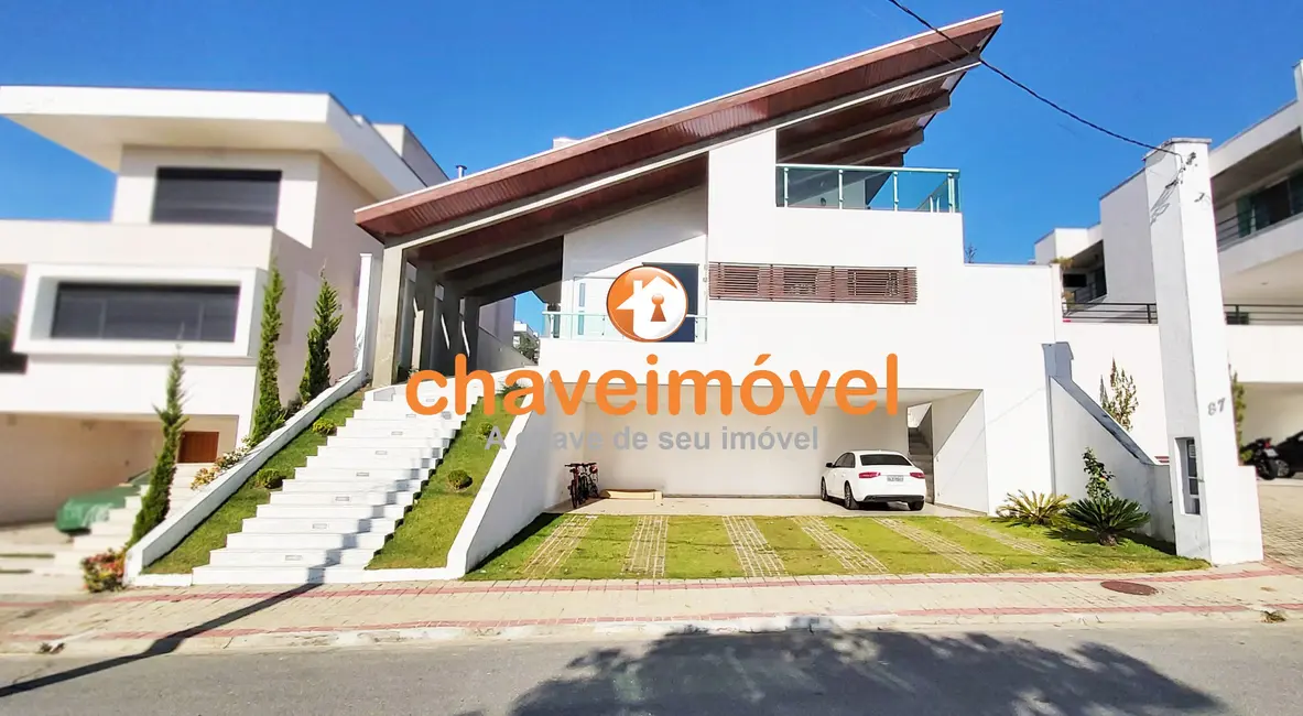 Casa de Condomínio com 3 quartos à venda, 340m2 em Sao Jose Dos Campos - SP - imagem 3 Foto 3 de Casa de Condomínio com 3 quartos à venda, 340m2 em Sao Jose Dos Campos - SP