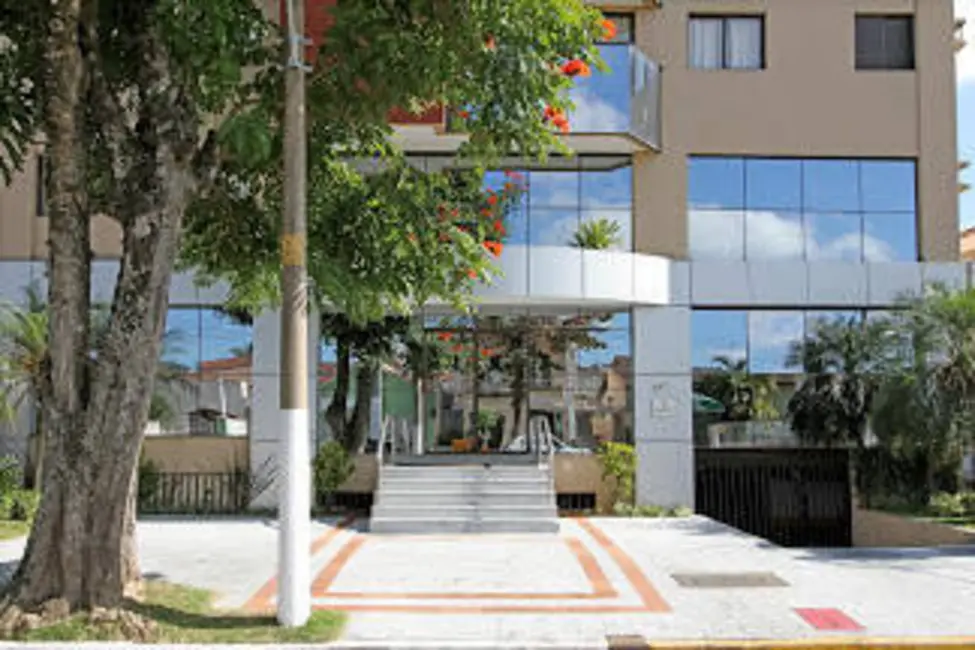 Foto 4 de Apartamento com 1 quarto à venda, 37m2 em Vila Paraíba, Guaratingueta - SP