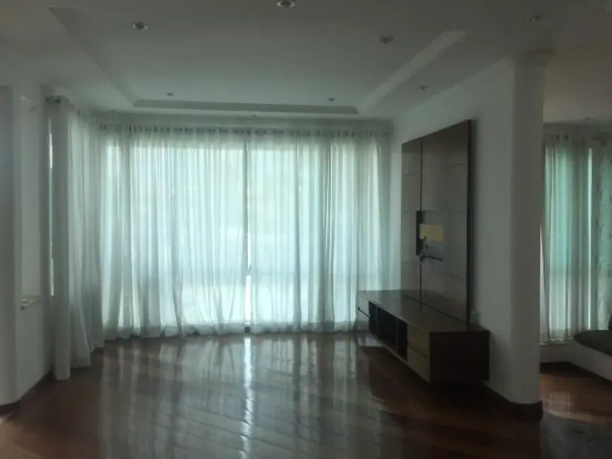 Casa com 4 quartos à venda, 630m2 em Alphaville, Santana De Parnaiba - SP - imagem 8 Foto 8 de Casa com 4 quartos à venda, 630m2 em Alphaville, Santana De Parnaiba - SP