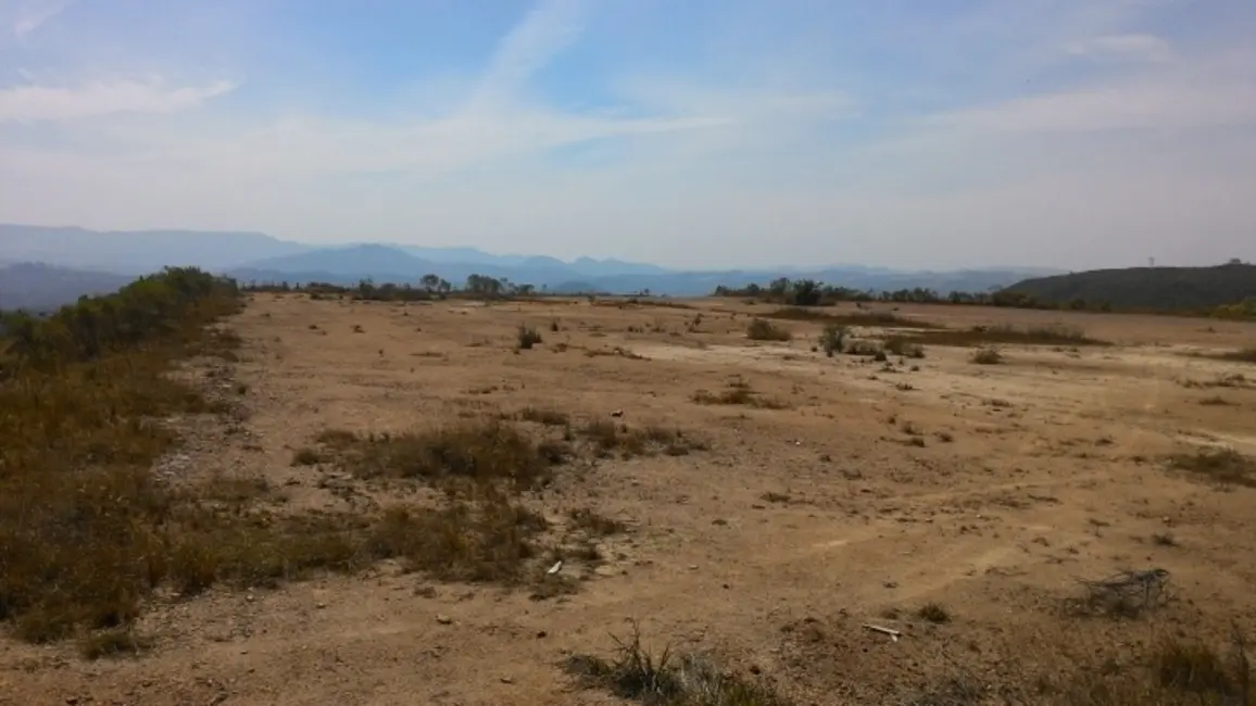 Sala Comercial à venda, 100000m2 em Aracariguama - SP - imagem 4 Foto 4 de Sala Comercial à venda, 100000m2 em Aracariguama - SP