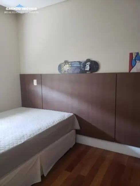 Foto 12 de Casa com 4 quartos à venda, 340m2 em Umuarama, Osasco - SP