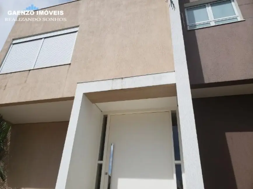 Foto 1 de Casa com 4 quartos à venda, 340m2 em Umuarama, Osasco - SP