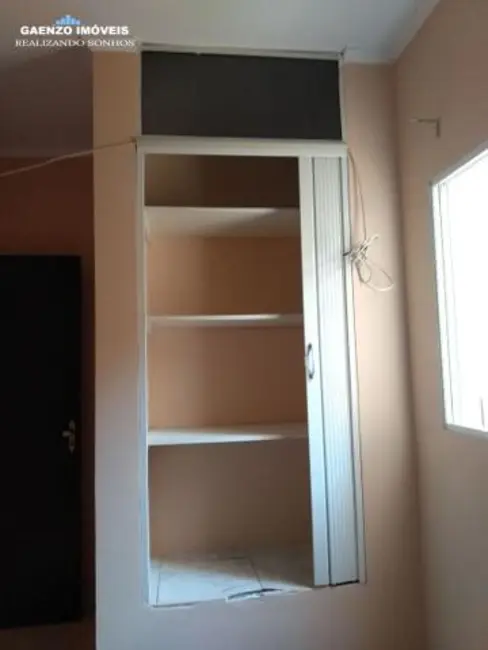 Sobrado com 4 quartos à venda, 200m2 em Bela Vista, Osasco - SP - imagem 4 Foto 4 de Sobrado com 4 quartos à venda, 200m2 em Bela Vista, Osasco - SP